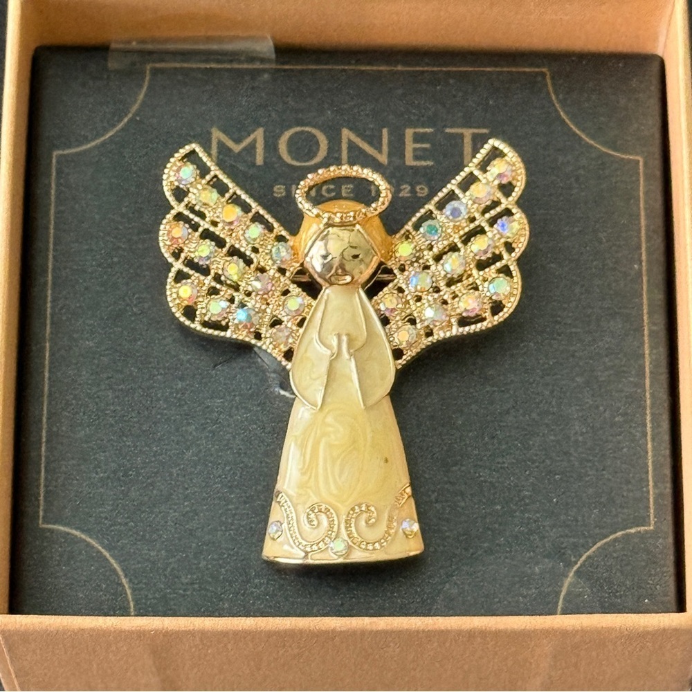 Monet Angel Brooch Enamel Gold Tone Wings Aurora Borealis Rhinestone Vintage